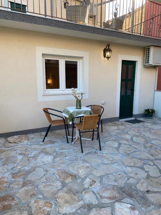 Milea Hotell Makarska Exteriör bild